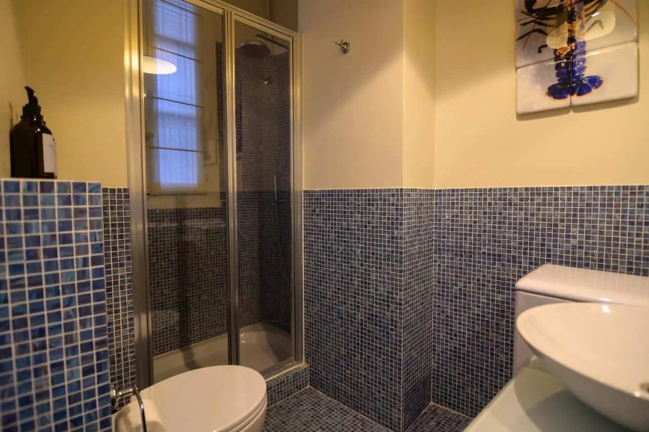 Le Marais Moderne Apartment
